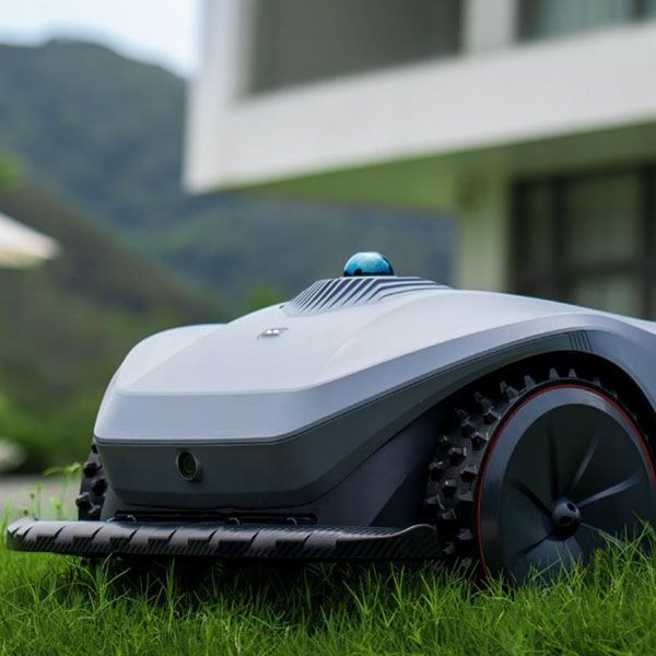 Intelligent lawn mowing robot