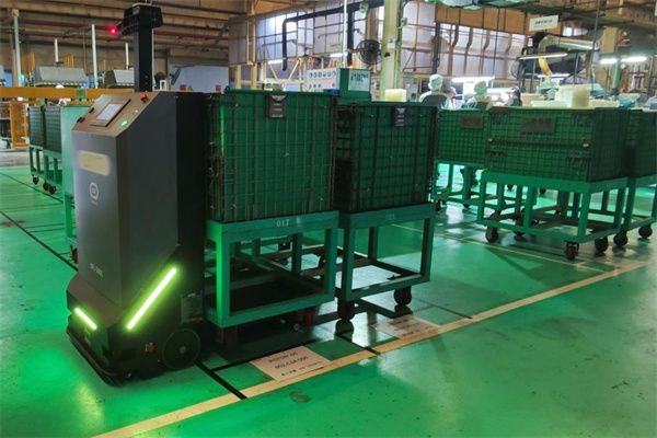 Huizong Intelligent Laser Single Fork Arm AGV - Leading the New Technology of Intelligent Logistics